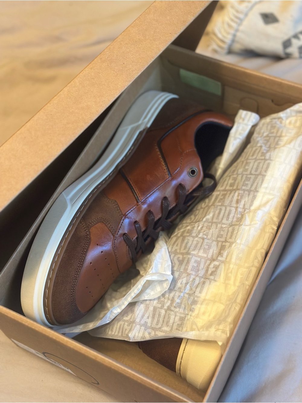 Steve Madden Men's Brown Leather Low-Top Sneakers